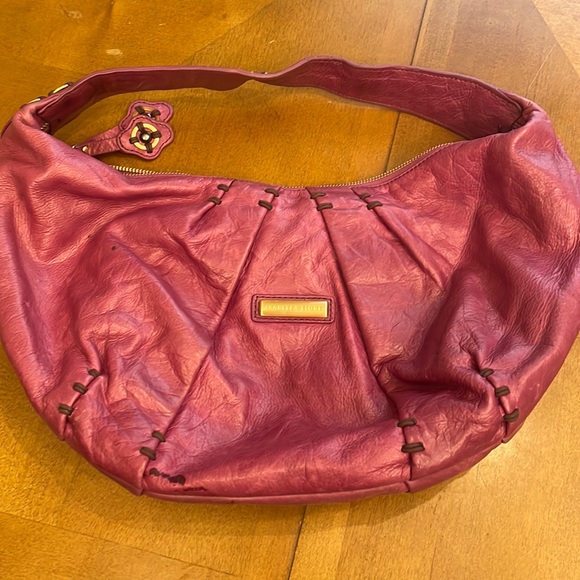 Isabella Fiore Handbags - Isabella Fiore Women’s EUC Beautiful Bag